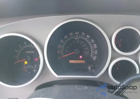 2013 Toyota Tundra Grade 4.6L V8 z USA, uszkodzony, nr VIN 5TFRM5F15DX054240